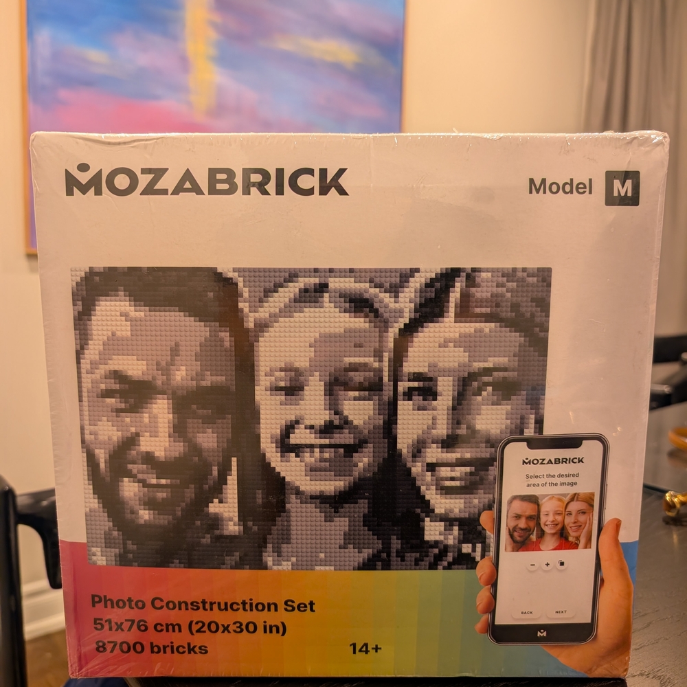 Photo Construction Set - Black and White